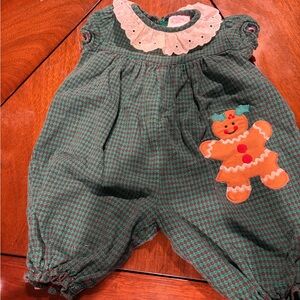 Festive Green Kids Bodysuit with Gingerbread Applique
